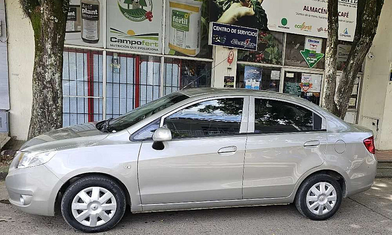 Hermoso Chevrolet Sa...