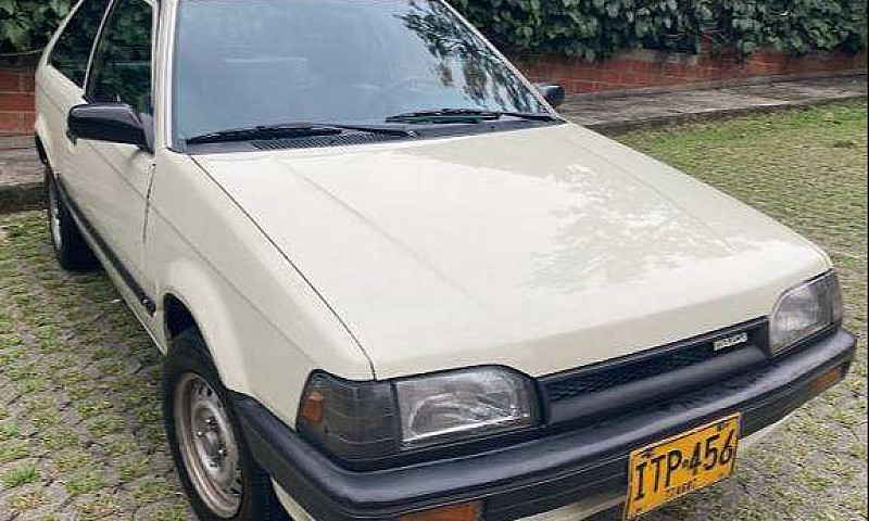 Vendo Automóvil Coup...