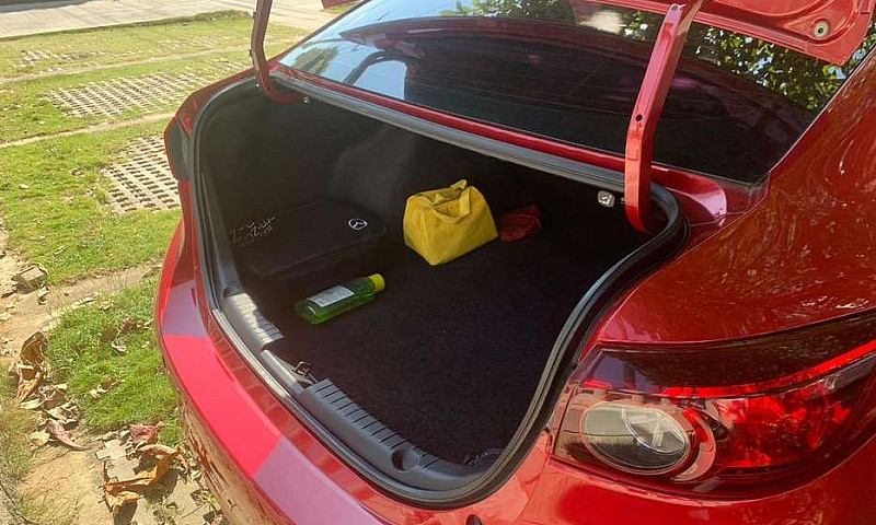 Mazda 3 Prime...