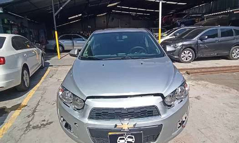 Chevrolet Sonic 2013...