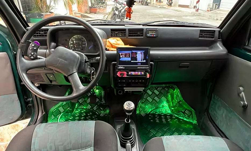 Vendo Tico Excelente...