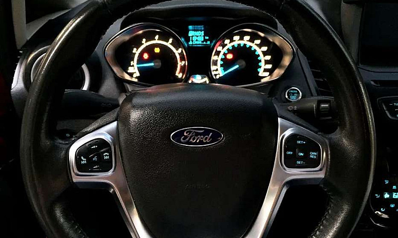 Ford Titanum 2016...