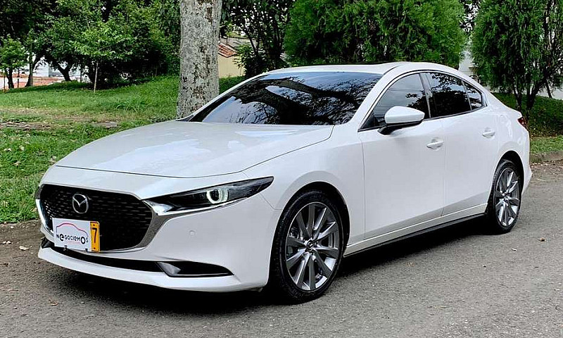 Mazda 3 Grand Tourin...