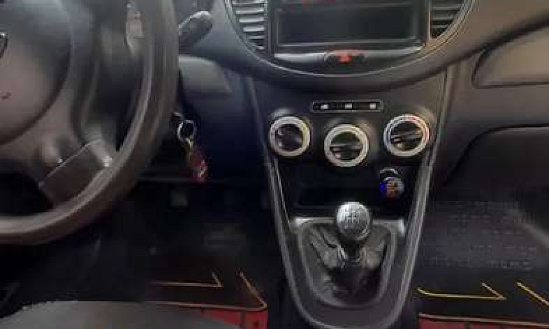 Vendo Hyundai I10...