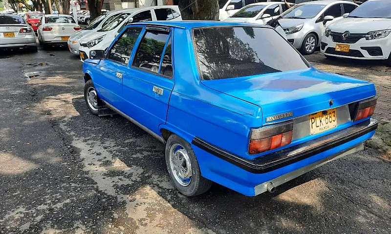 Vendo Renault 9Tse A...
