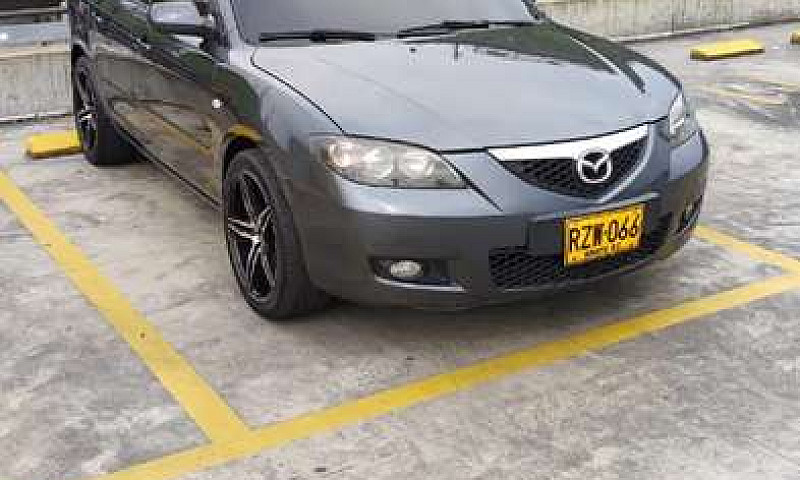 Mazda 3, Excelente E...