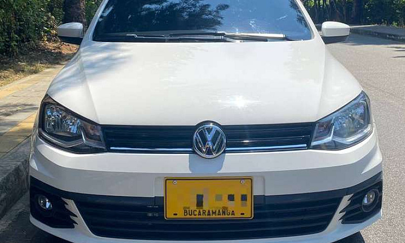 Volkswagen Voyage Hi...