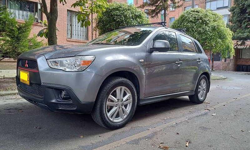 Mitsubishi Asx...