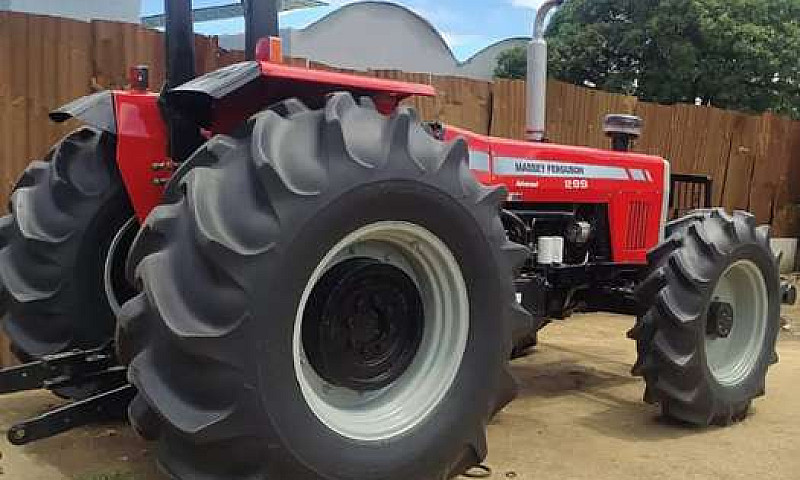 Tractor Massey Fergu...