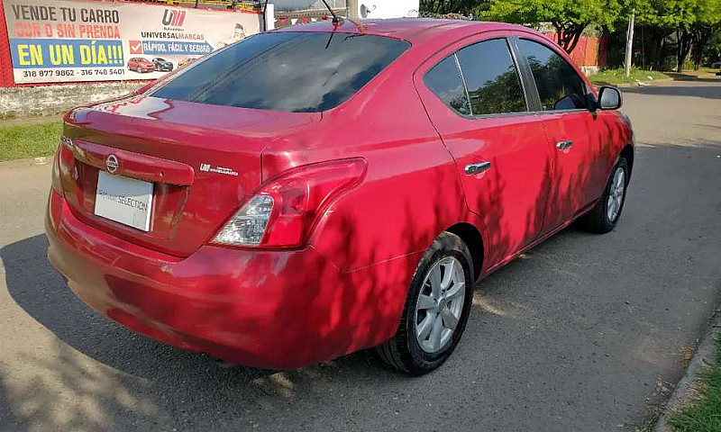 Nissan Versa 2013...