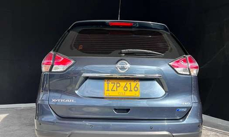 Nissan Xtrail Exclus...