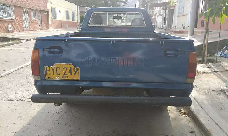 Chevrolet Luv Papele...