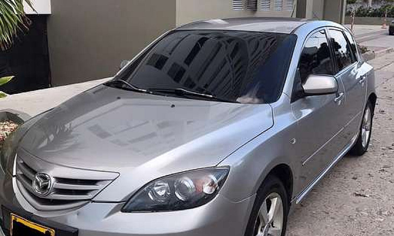 Mazda 3 Modelo 2006...