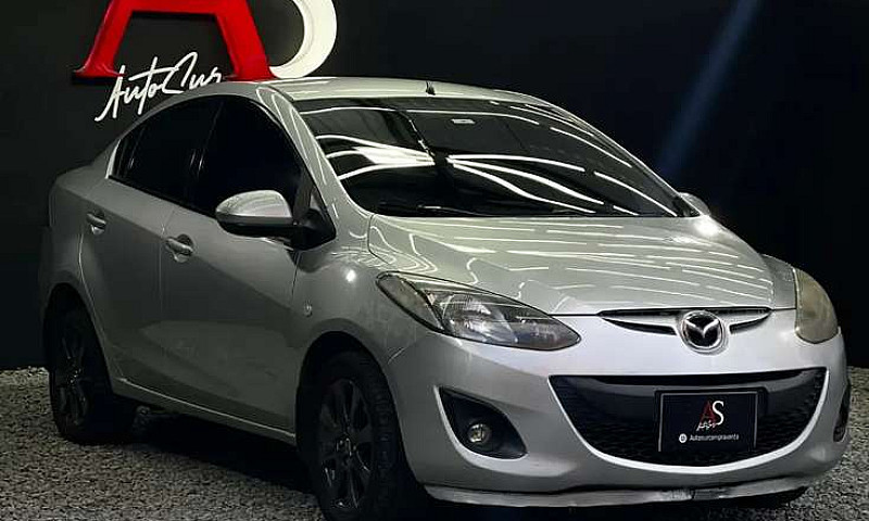 Mazda 2 2011...
