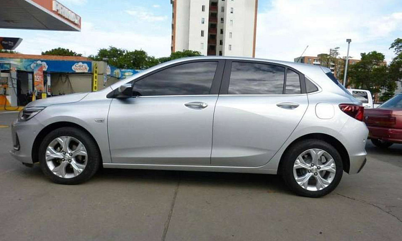 Chevrolet Onix Turbo...