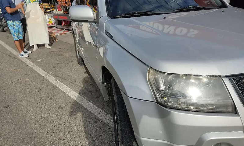 Suzuki Grand Vitara ...