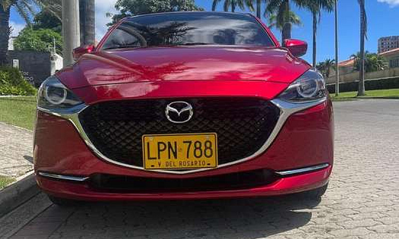 Mazda 2 Gran Touring...