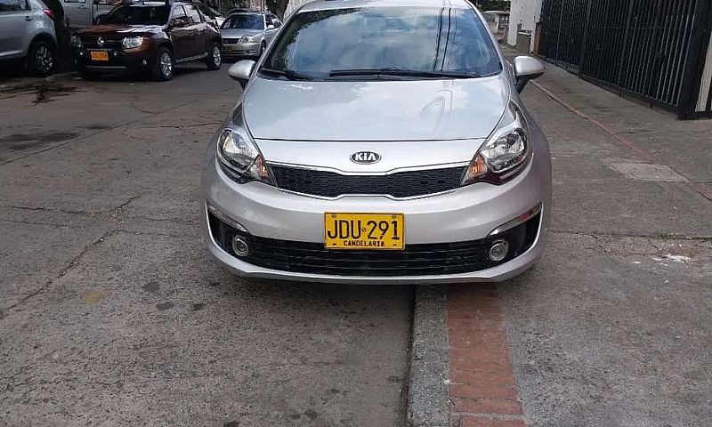 Kia Río R 2017...