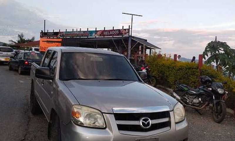 Se Vende Mazda Bt 50...