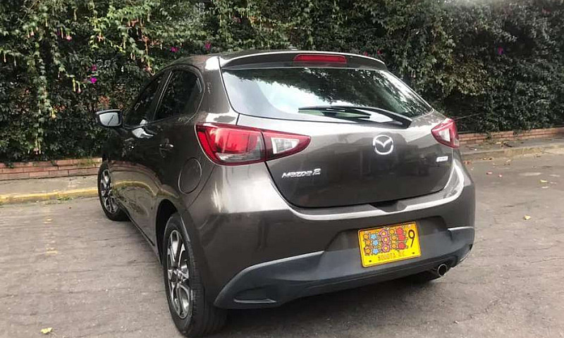 Vendo Mazda 2 Grand ...
