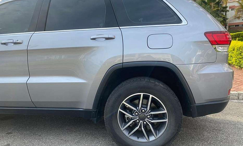 Jeep Grand Cherokee ...