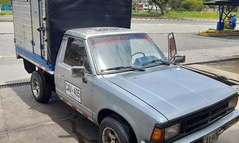 Camioneta Nissan Jr ...