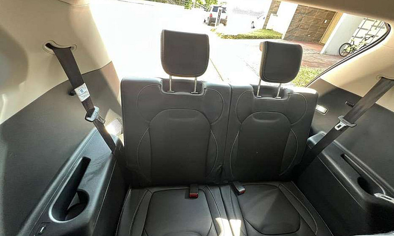 Chevrolet Captiva Pr...