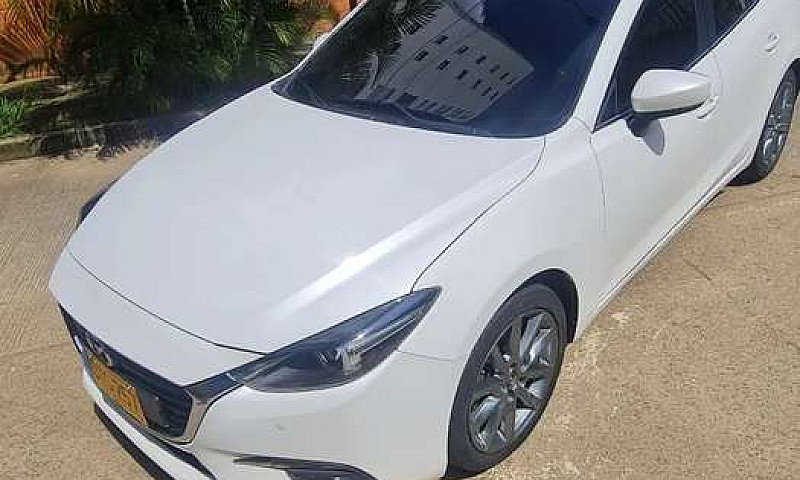 Mazda 3 Grand Tourin...