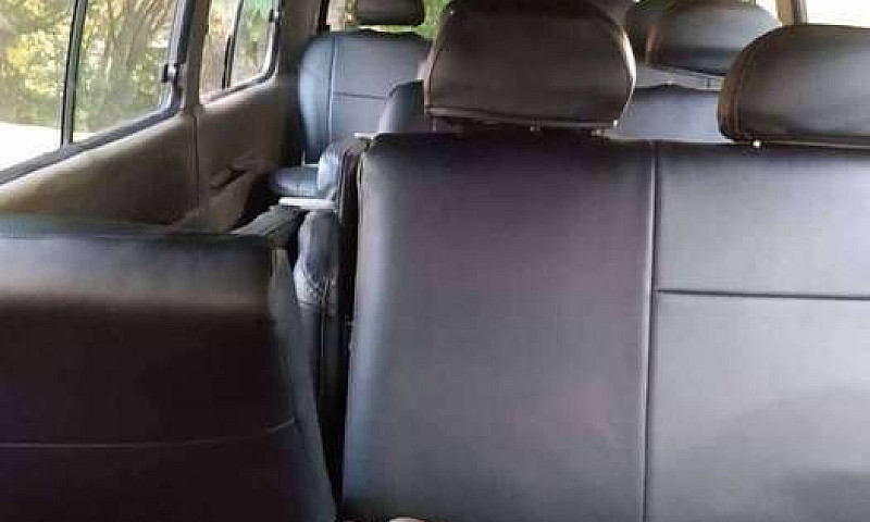 Kia Pregio Modelo 20...
