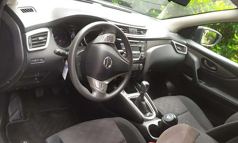 Nissan Qashqai Sense...