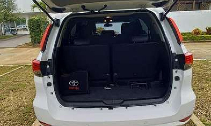 Toyota Fortuner...