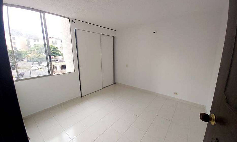 Arriendo Apartamento...