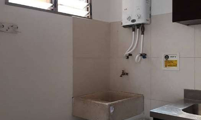 Arriendo Apto En Pil...