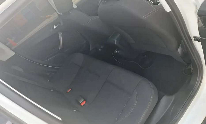 Vendo Hermoso Peugeo...