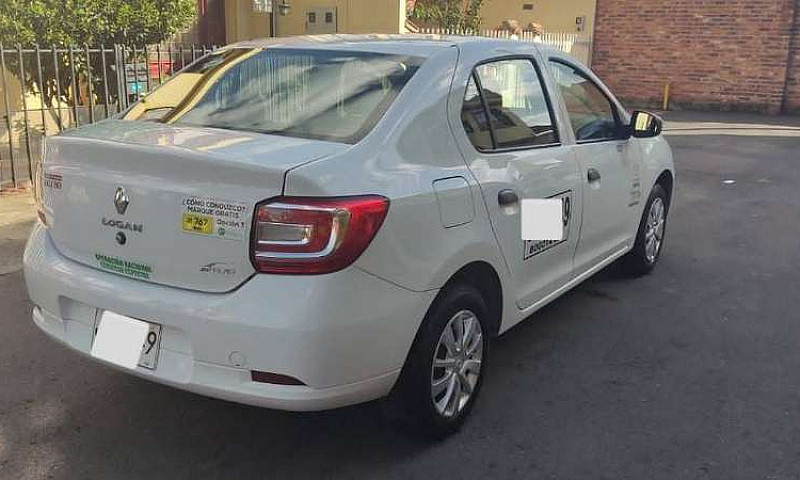 Renault Logan Life P...