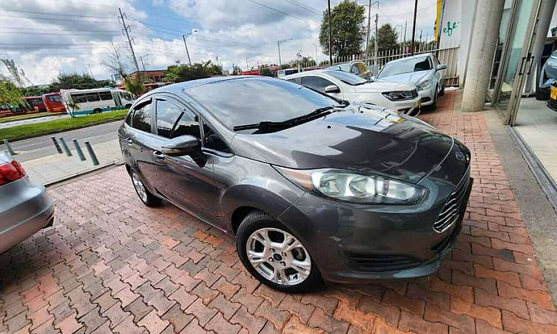 2015 Ford Fiesta 1.6...