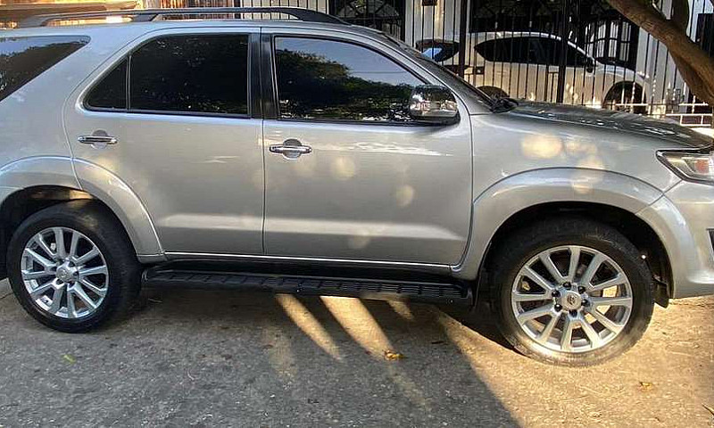 Se Vende Toyota Fort...