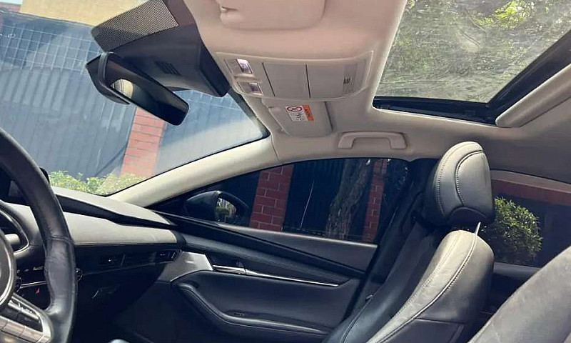 Mazda 3 Grand Tourin...