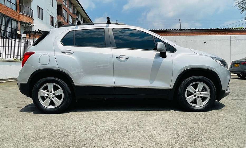 Chevrolet Tracker Ls...