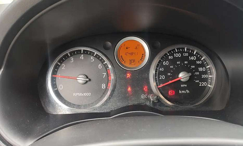 Nissan Sentra B16 Bu...