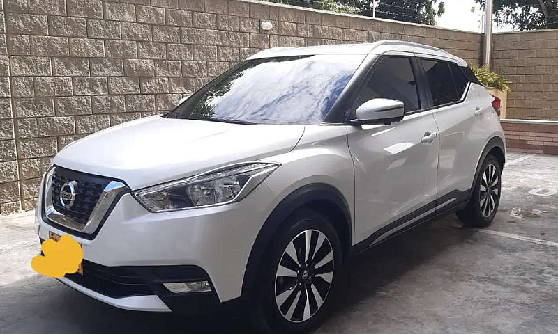 Nissan Kicks Exclusi...