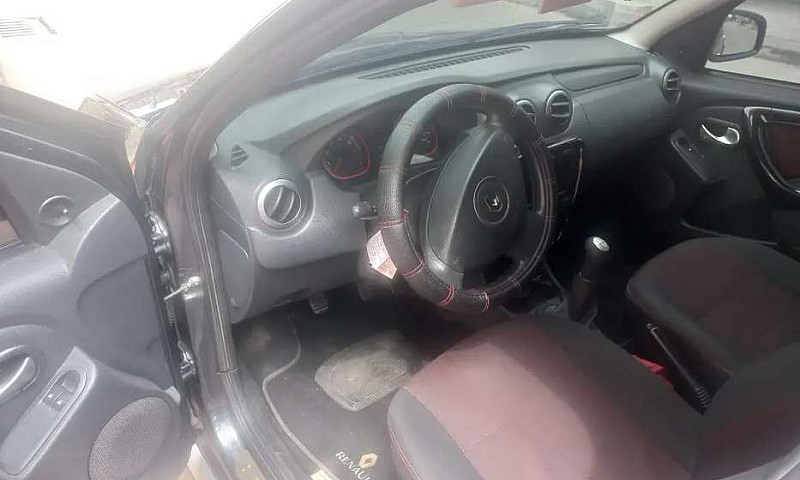 Se Vende Renault San...