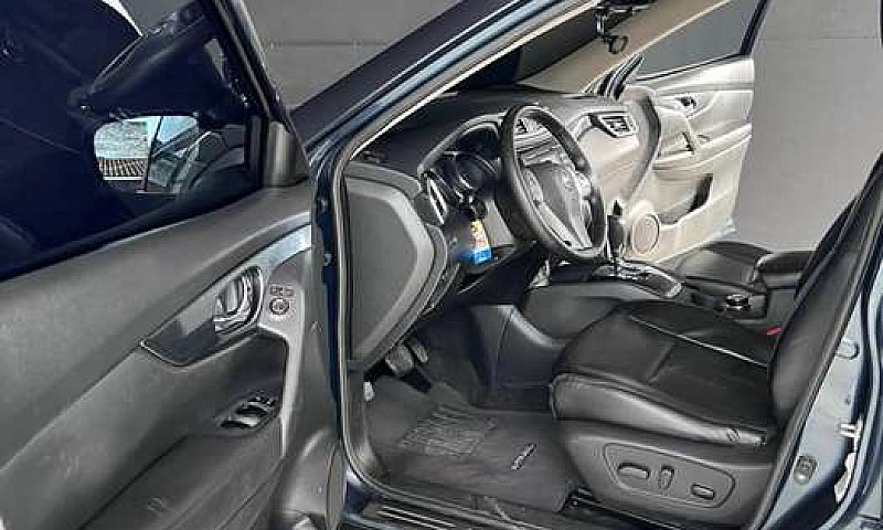 Nissan Xtrail Exclus...