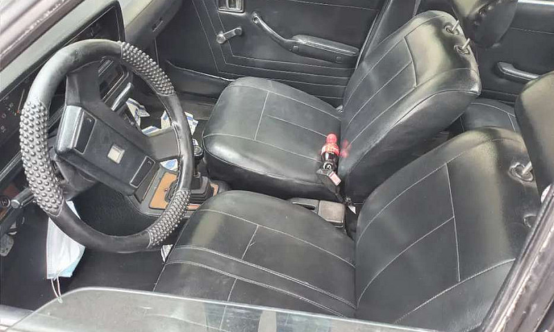 Mazda Modelo 85...