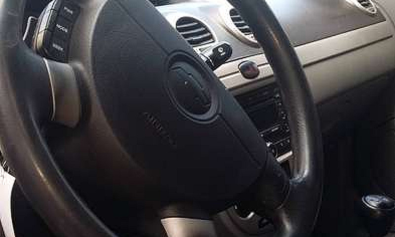 Vendo Chevrolet Optr...
