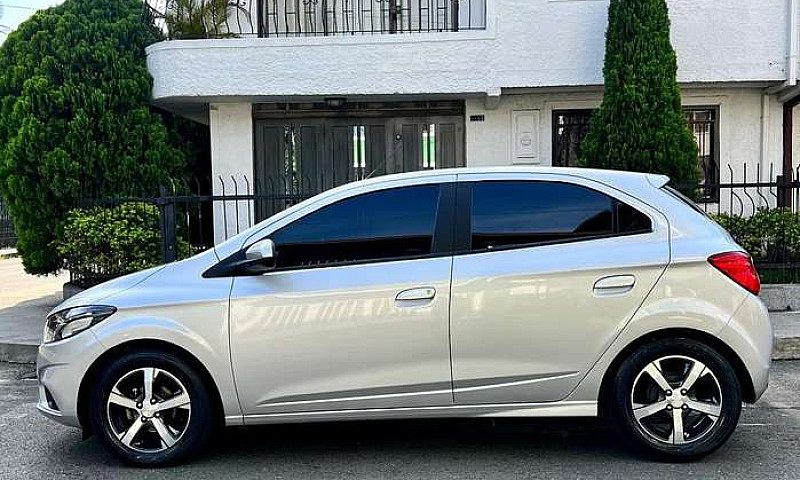 Chevrolet Onix Ltz A...