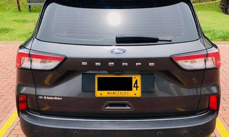 Vendo Ford Escape Mo...