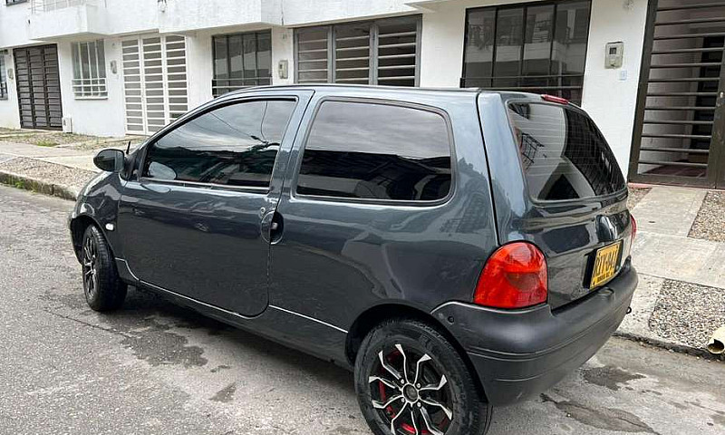 Se Vende Twingo...