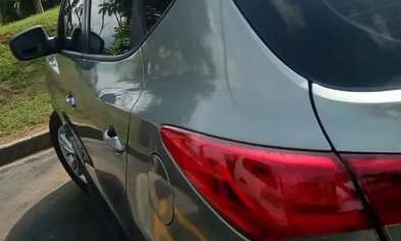 Vendo Hyundai Tucson...