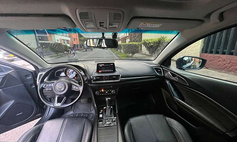 Mazda 3 Grand Tourin...